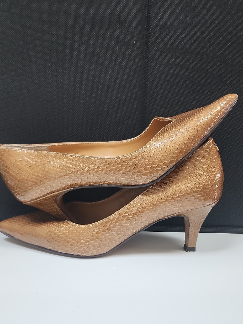 J. Renee' Size 6m Pointed Toe Women’s Heels In Metallic Brown